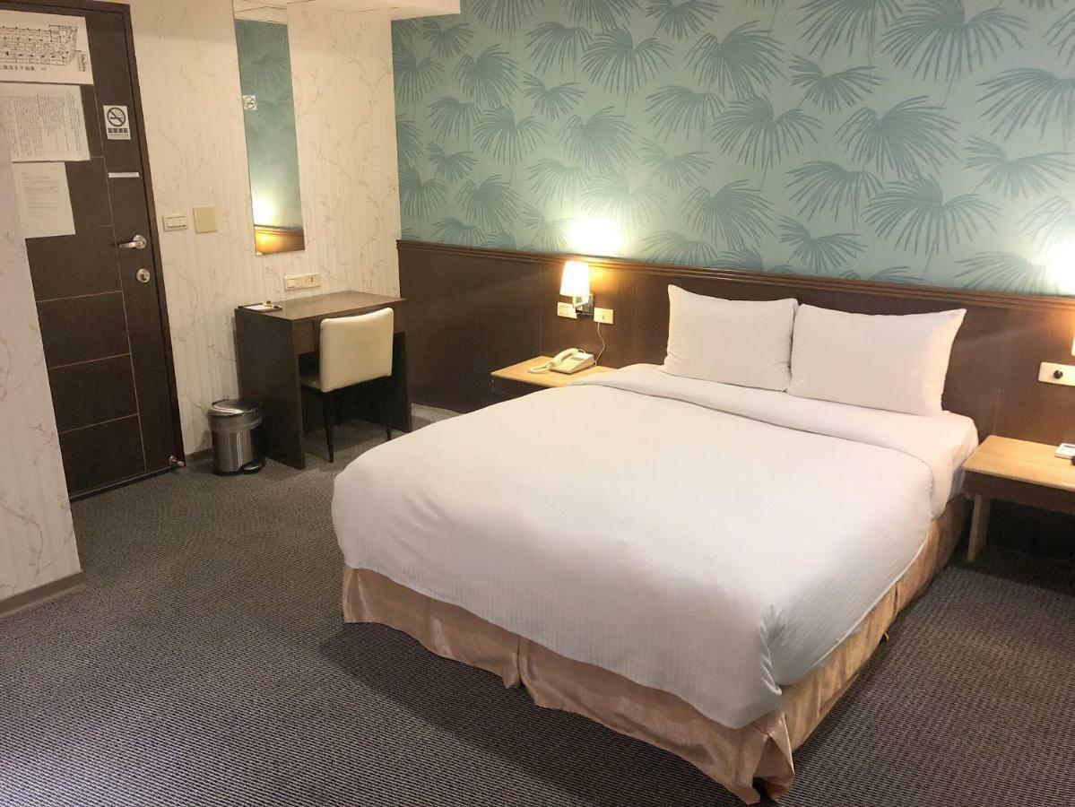 Say Love Hotel Тайбэй Экстерьер фото