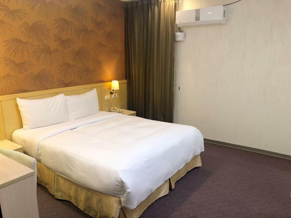 Say Love Hotel Тайбэй Экстерьер фото